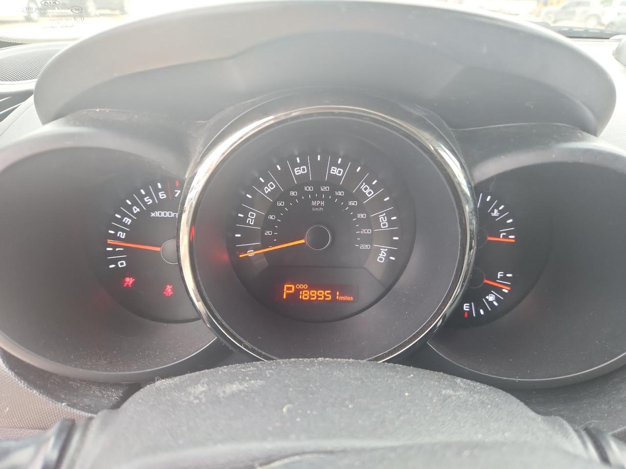 2011 Kia Soul + VIN: KNDJT2A24B7258149 Lot: 82081355