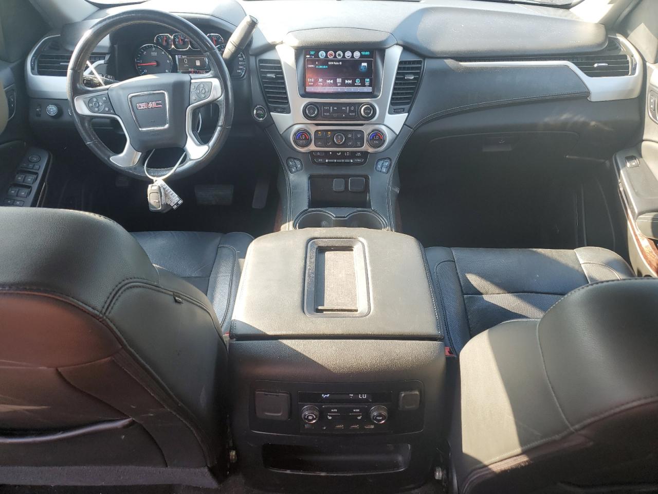 2018 GMC Yukon Xl K1500 Slt VIN: 1GKS2GKC4JR301701 Lot: 81380125