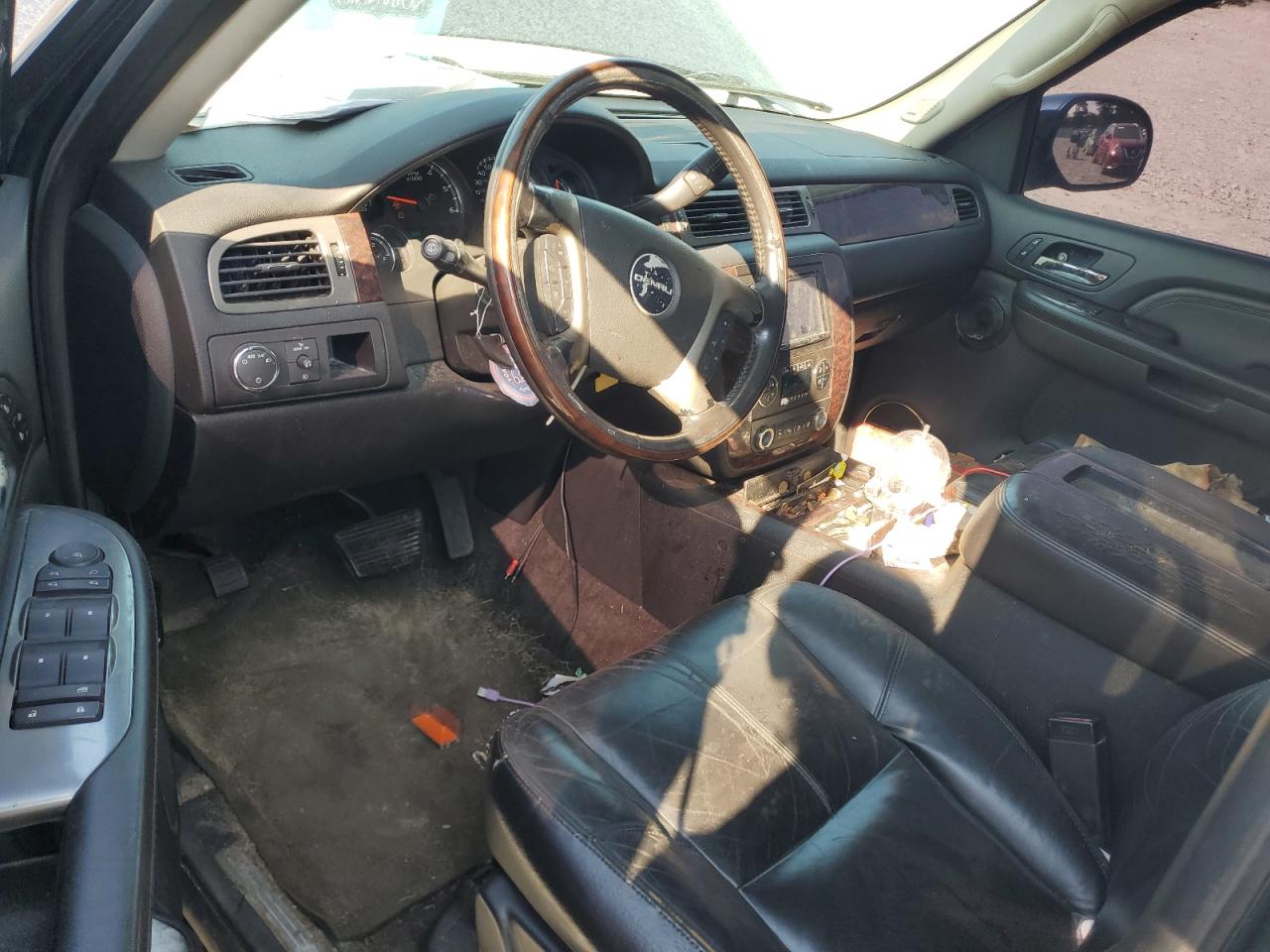 2008 GMC Yukon Denali VIN: 1GKEC63838J194003 Lot: 71367595