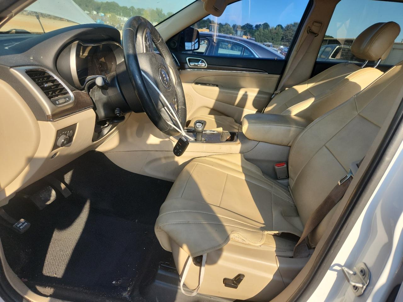 2015 Jeep Grand Cherokee Limited VIN: 1C4RJEBG8FC152689 Lot: 80877155