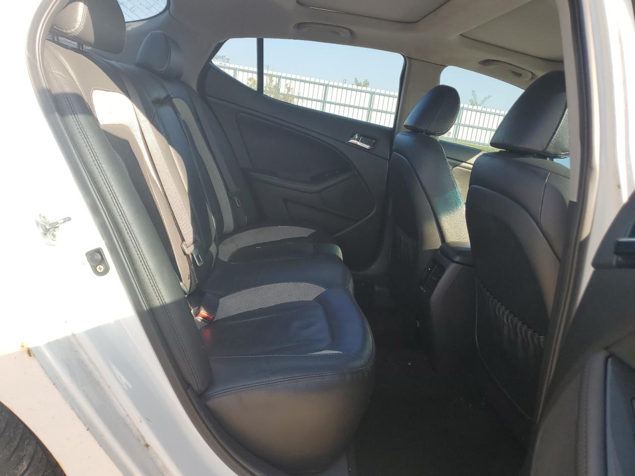 2011 Kia Optima Sx VIN: KNAGR4A69B5166583 Lot: 81803745