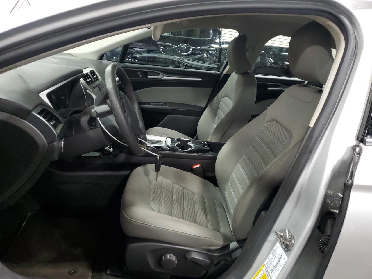 2016 Ford Fusion S VIN: 3FA6P0G70GR103380 Lot: 80454615