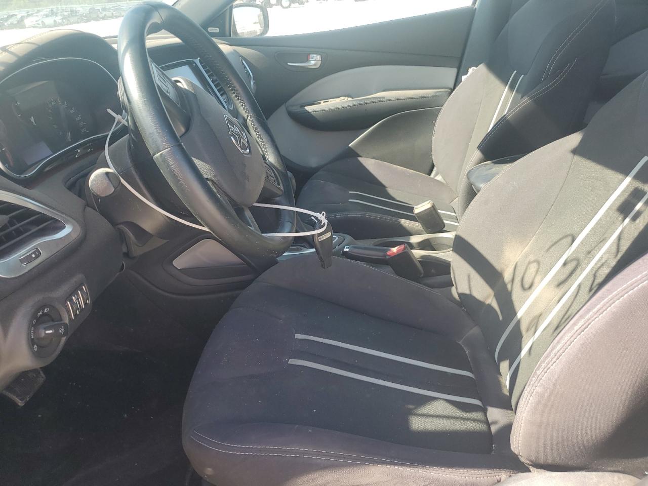 2014 Dodge Dart Sxt VIN: 1C3CDFBB0ED700270 Lot: 70266045