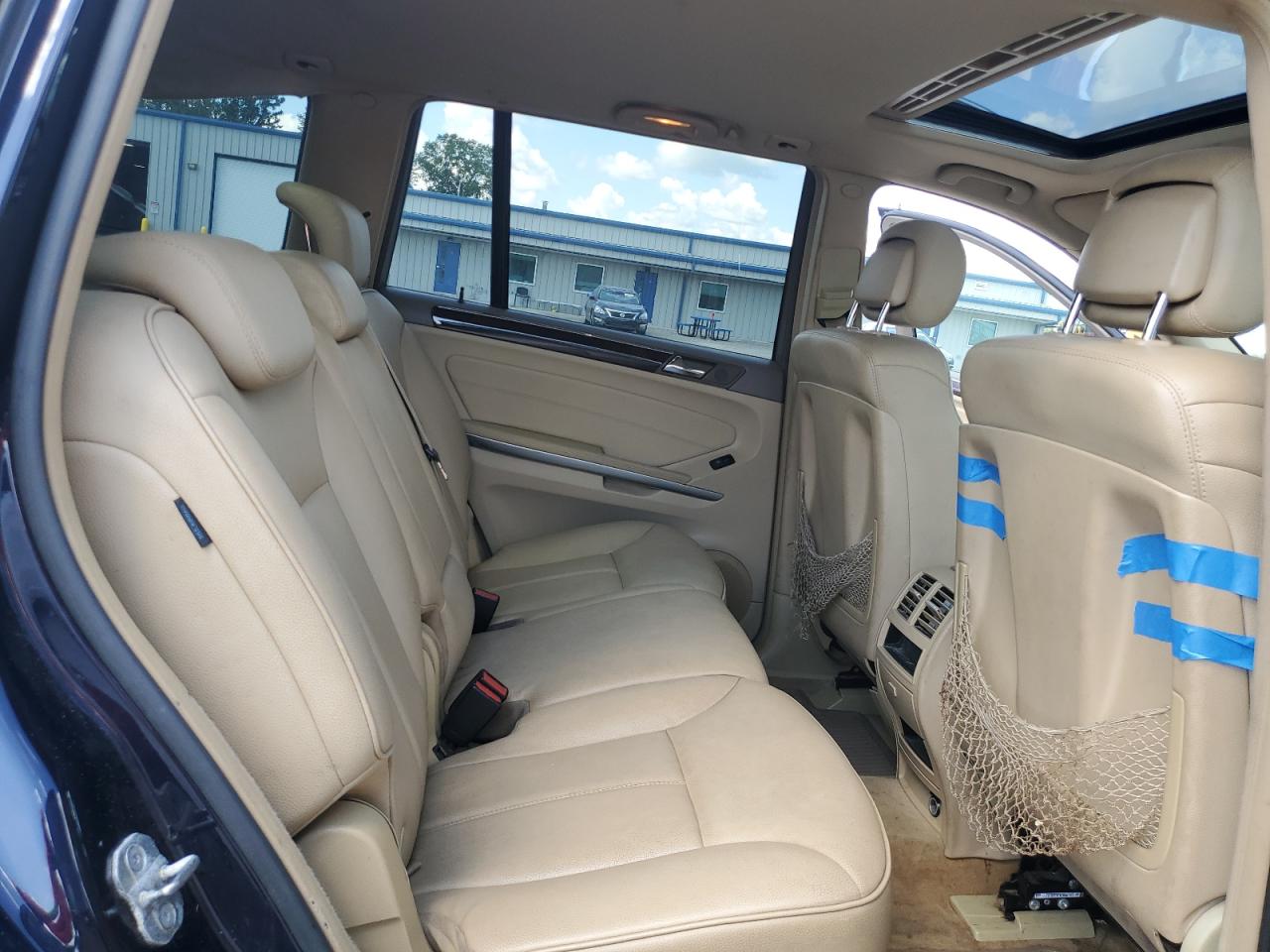 2010 Mercedes-Benz Gl 450 4Matic VIN: 4JGBF7BE2AA592355 Lot: 81772025