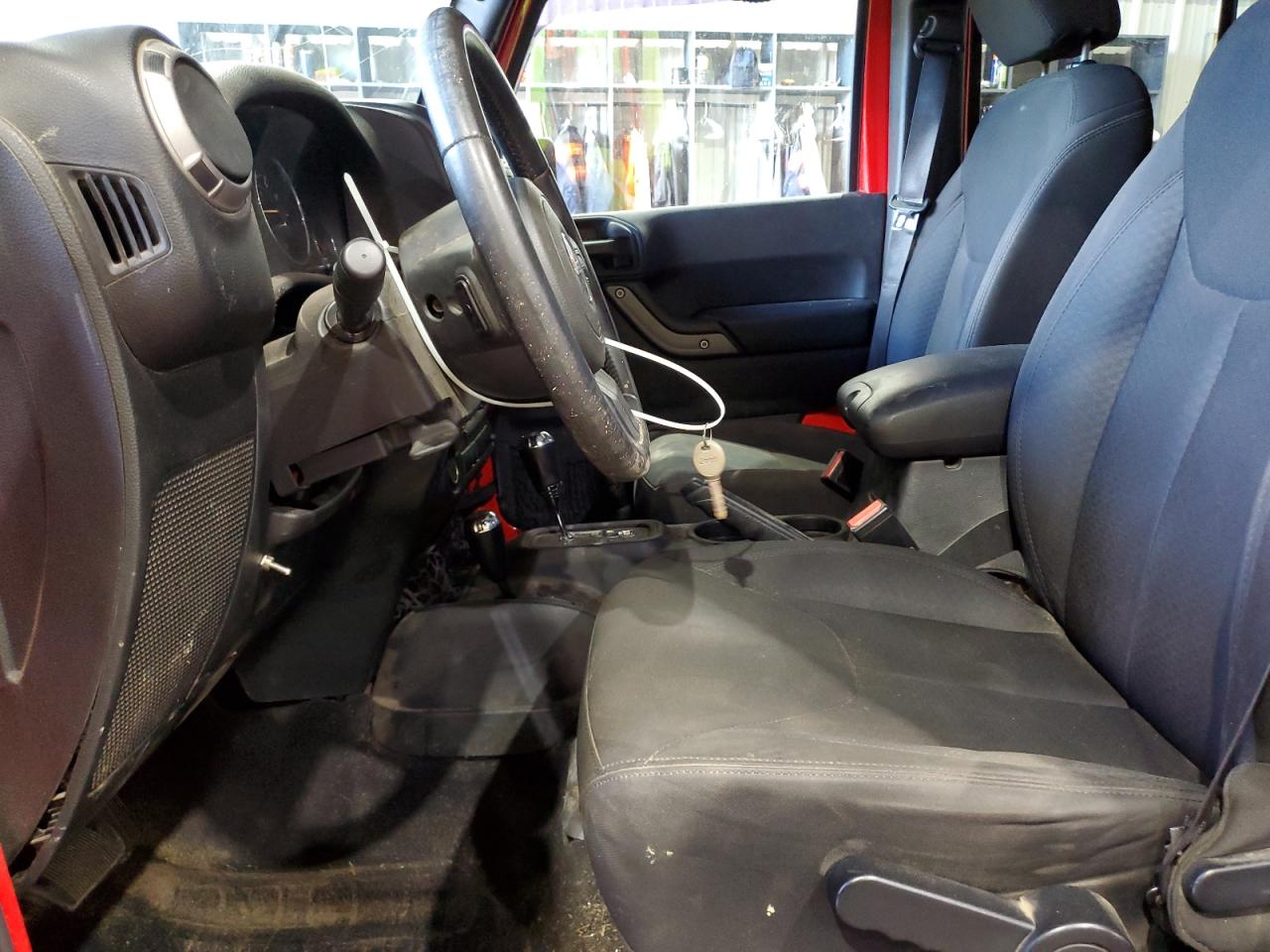 2016 Jeep Wrangler Unlimited Sport VIN: 1C4BJWDG6GL209526 Lot: 81822475