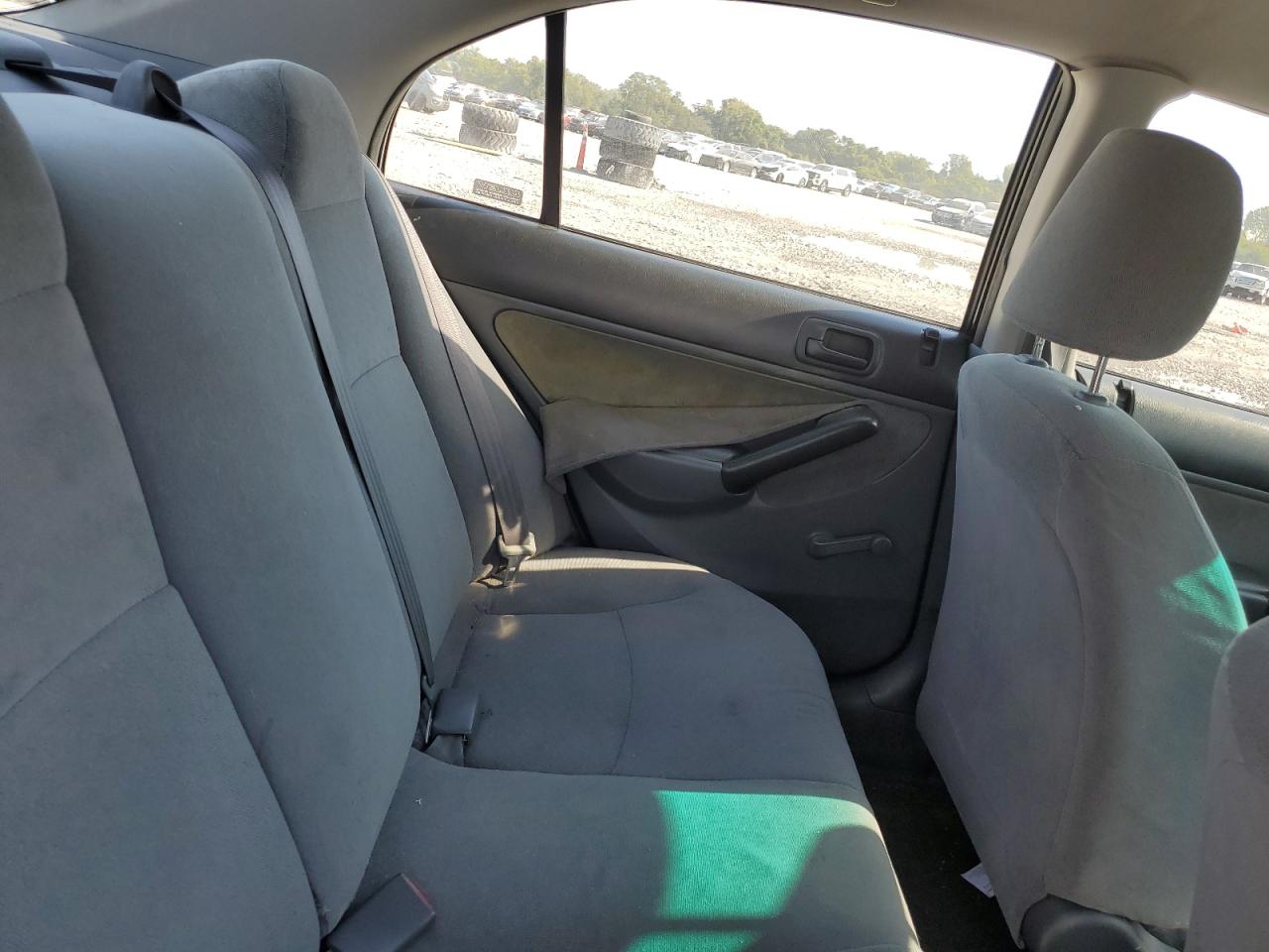 2001 Honda Civic Dx VIN: JHMES16231S005440 Lot: 84556215