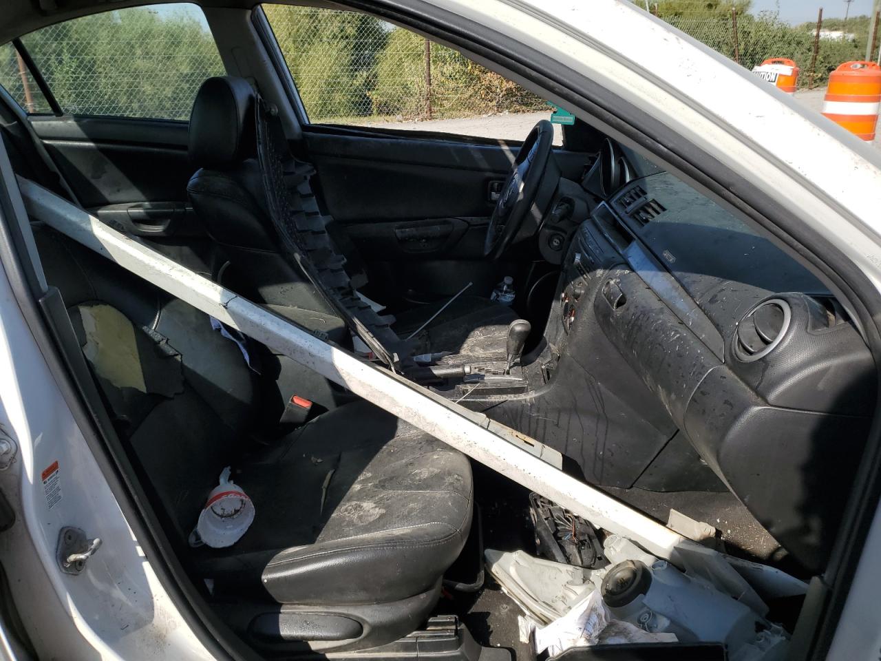 2007 Mazda 3 S VIN: JM1BK323671663153 Lot: 80453385