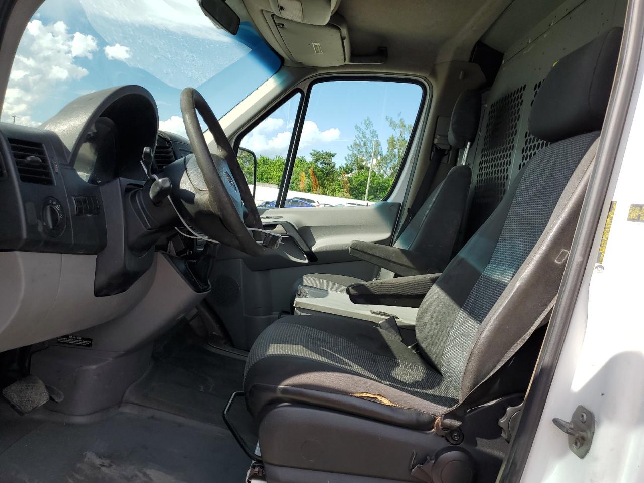 2010 Mercedes-Benz Sprinter 2500 VIN: WD3PE7CC3A5466079 Lot: 80911645