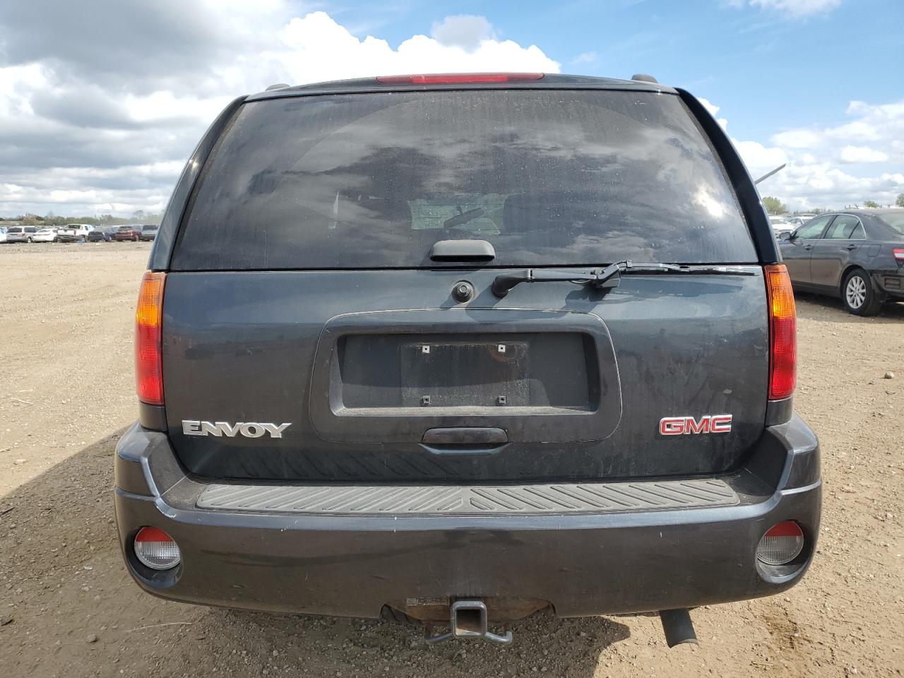 2004 GMC Envoy VIN: 1GKDT13S542440239 Lot: 81712315