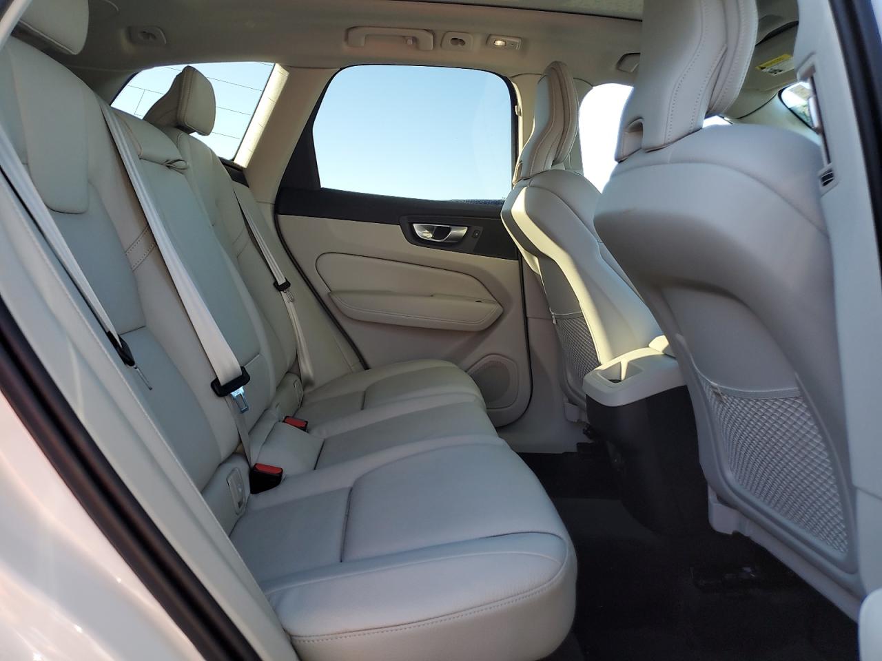 2024 Volvo Xc60 Plus VIN: YV4L12RL7R1712674 Lot: 81129535