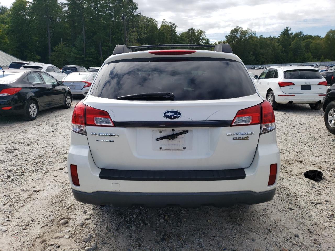 2010 Subaru Outback 2.5I Premium VIN: 4S4BRBCC2A3318195 Lot: 80179015