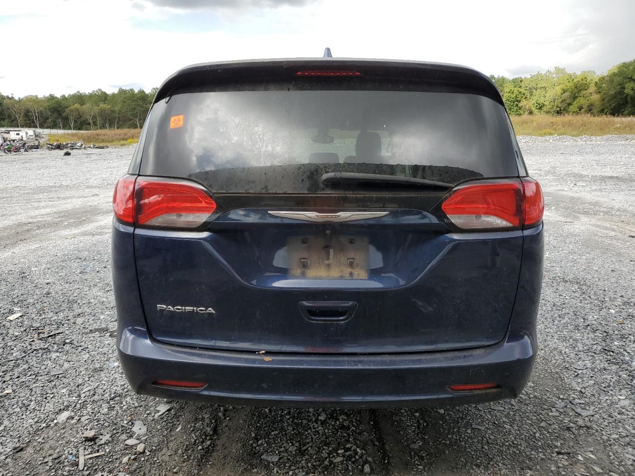 2017 Chrysler Pacifica Lx VIN: 2C4RC1CG1HR610018 Lot: 84757715