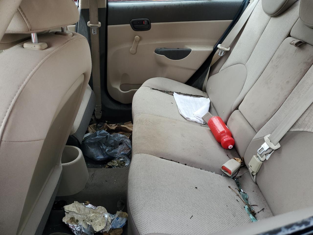 2010 Hyundai Accent Gls VIN: KMHCN4AC6AU458064 Lot: 81116295