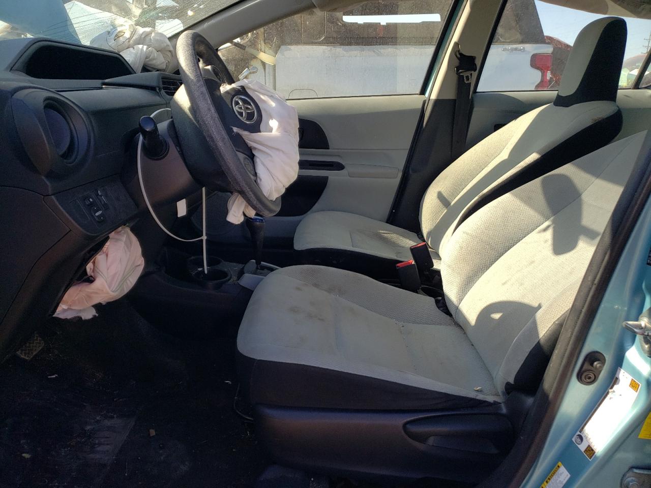 2012 Toyota Prius C VIN: JTDKDTB35C1006087 Lot: 71587135