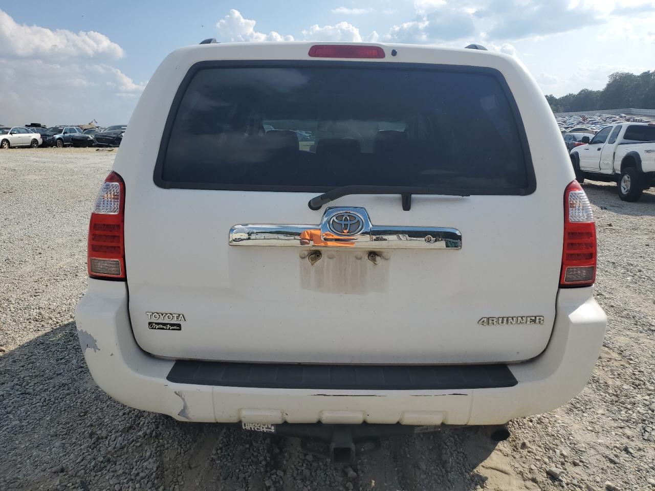 2006 Toyota 4Runner Sr5 VIN: JTEZU14R068055581 Lot: 82131585