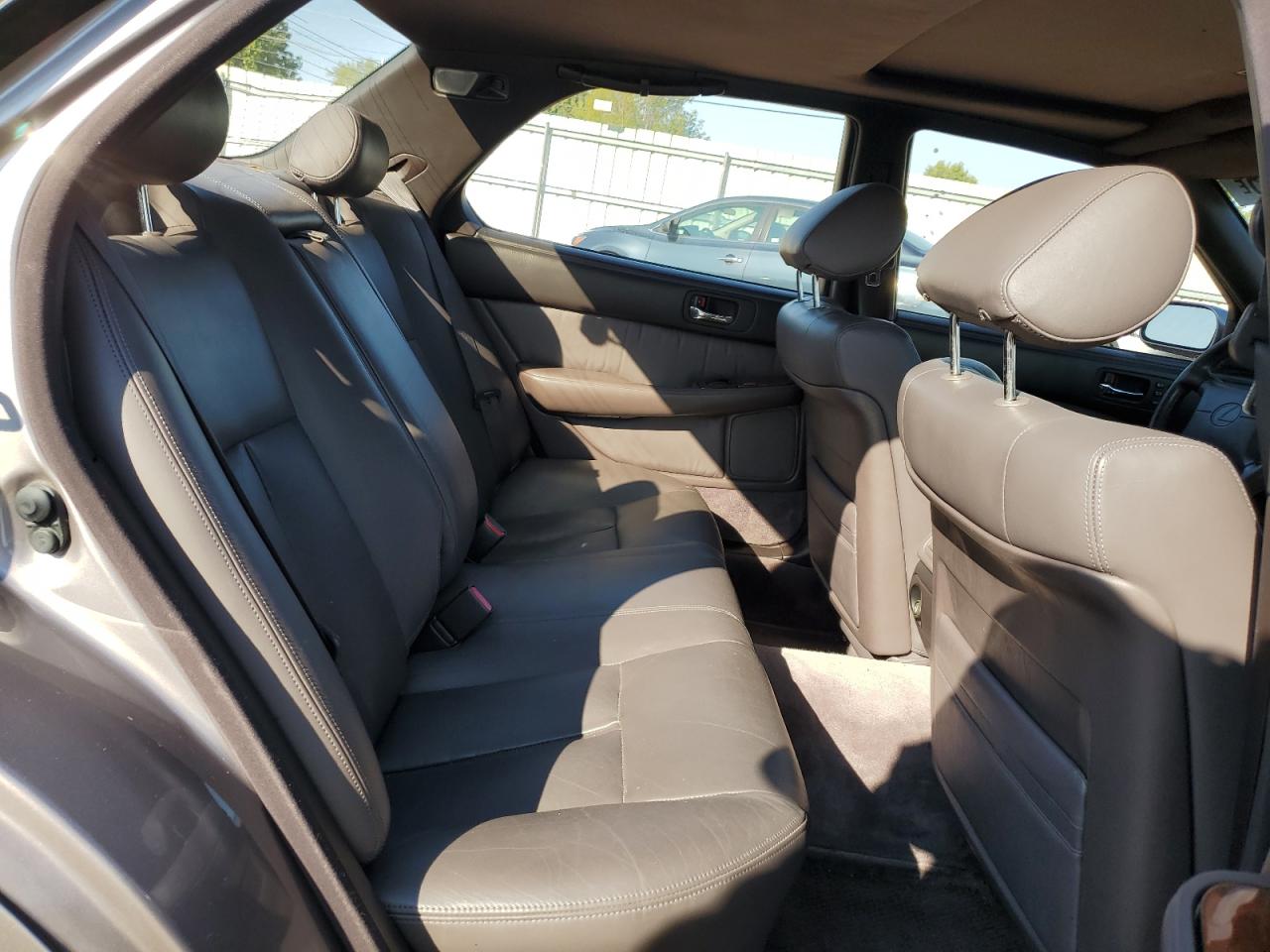 1993 Lexus Ls 400 VIN: JT8UF11E6P0166550 Lot: 80582285