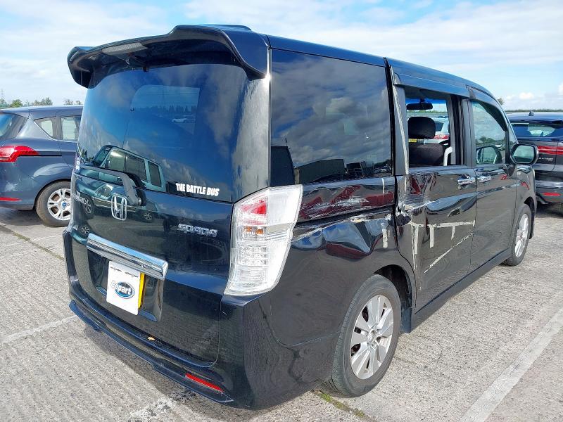 2011 HONDA STEPWAGON AUTO 