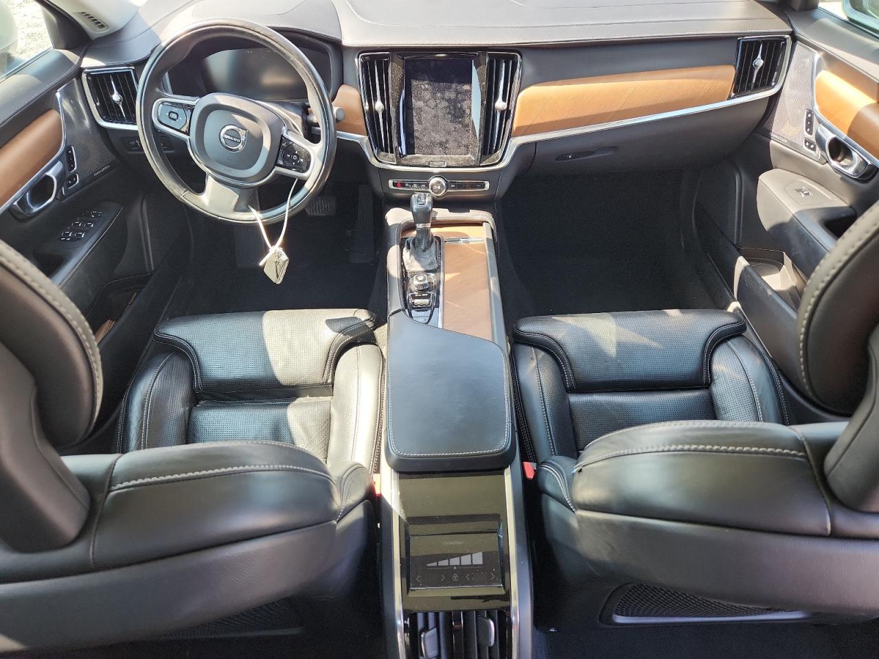 2018 Volvo S90 T6 Inscription VIN: LVY992ML9JP035134 Lot: 71882295