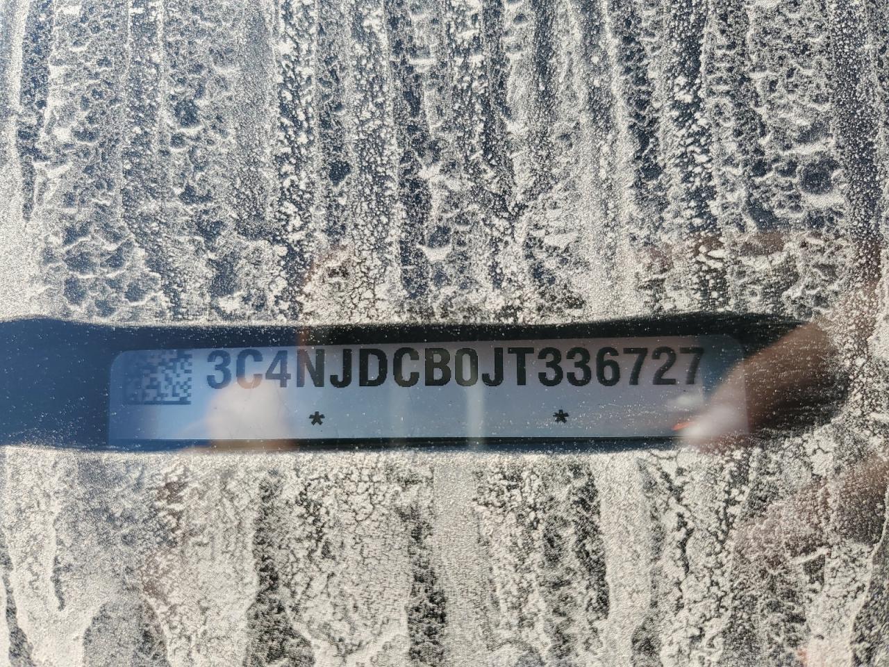 2018 Jeep Compass Latitude VIN: 3C4NJCBB2JT304695 Lot: 65227915