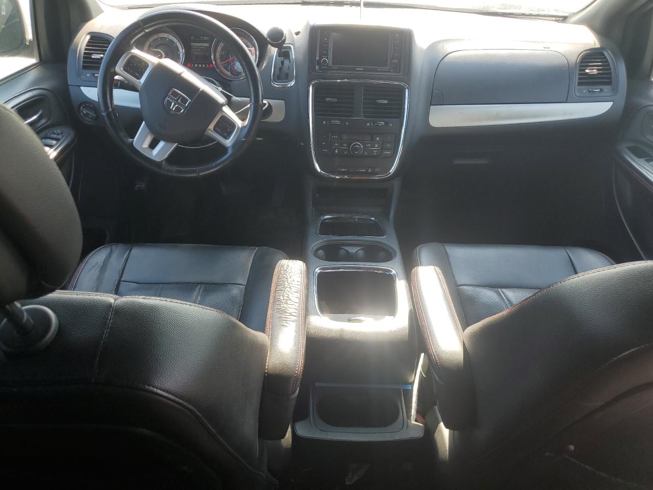 2018 Dodge Grand Caravan Gt VIN: 2C4RDGEG4JR297047 Lot: 82018035