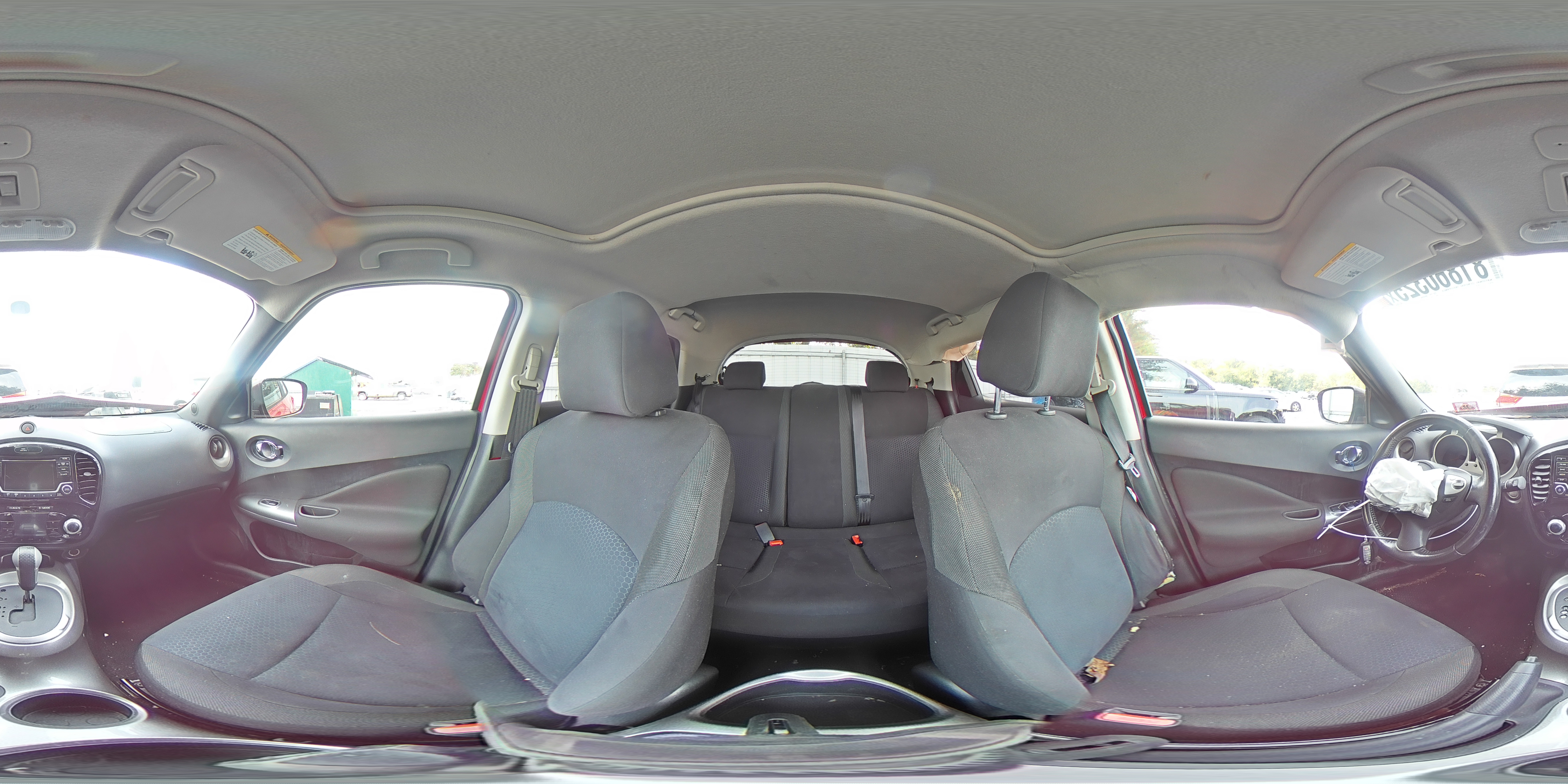 2016 Nissan Juke S VIN: JN8AF5MV2GT655263 Lot: 81860325