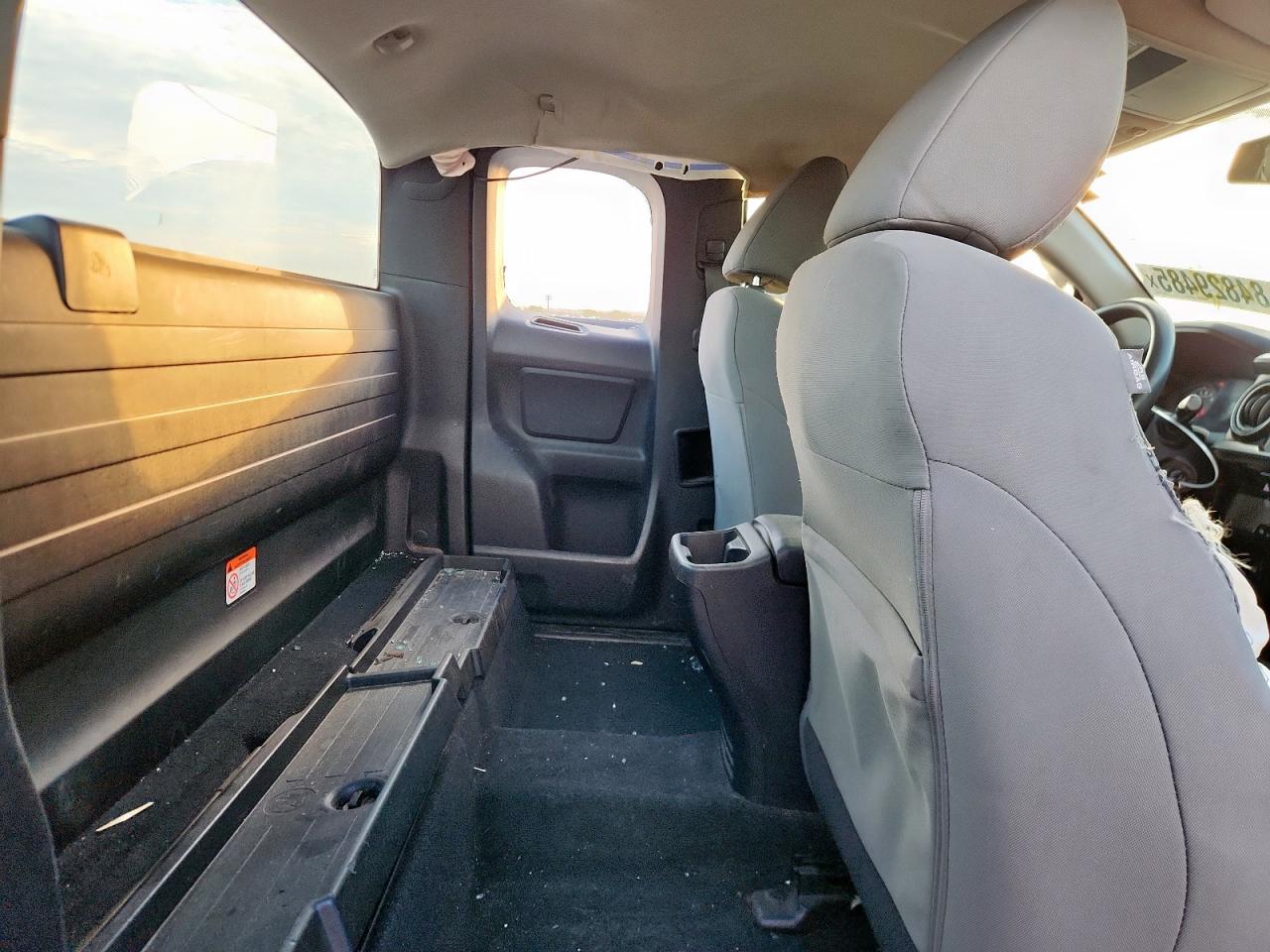 2017 Toyota Tacoma Access Cab VIN: 5TFRX5GN3HX079894 Lot: 84829485