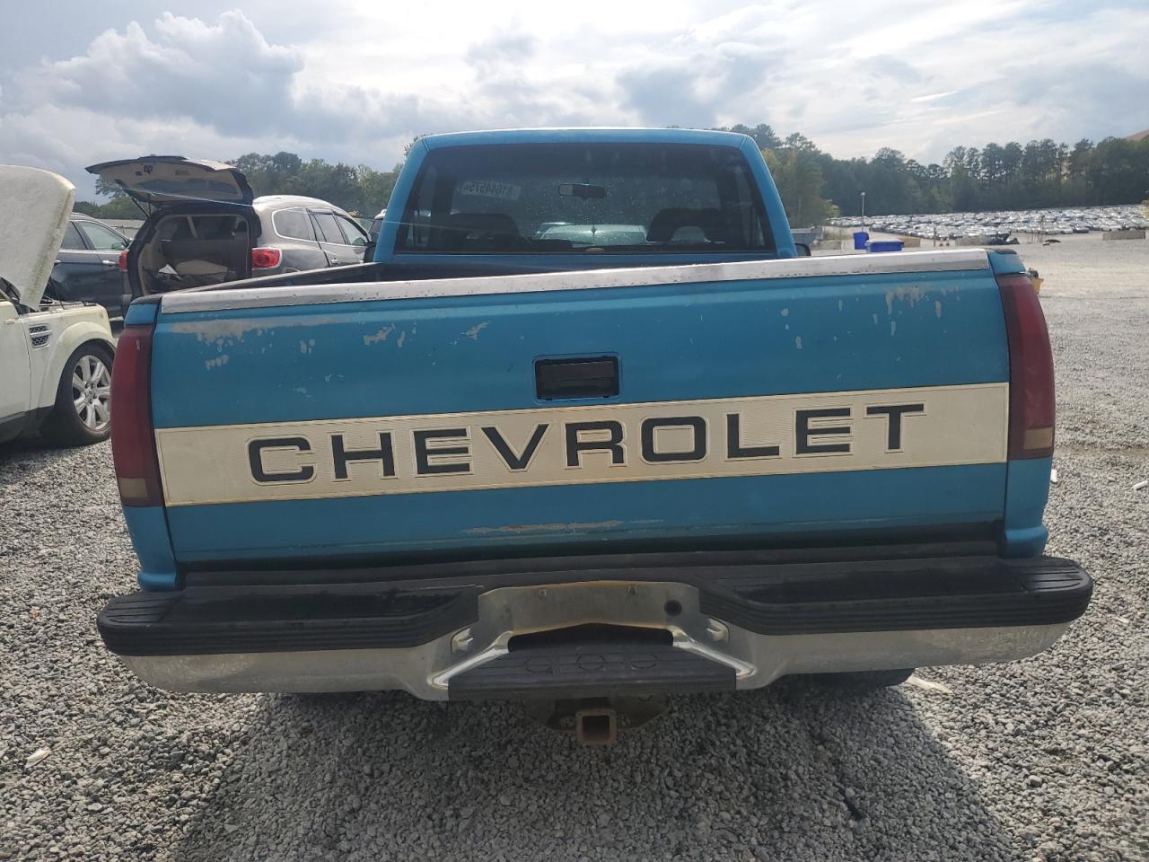 1992 Chevrolet Gmt-400 K1500 VIN: 1GCEK14K7NZ229943 Lot: 81644575