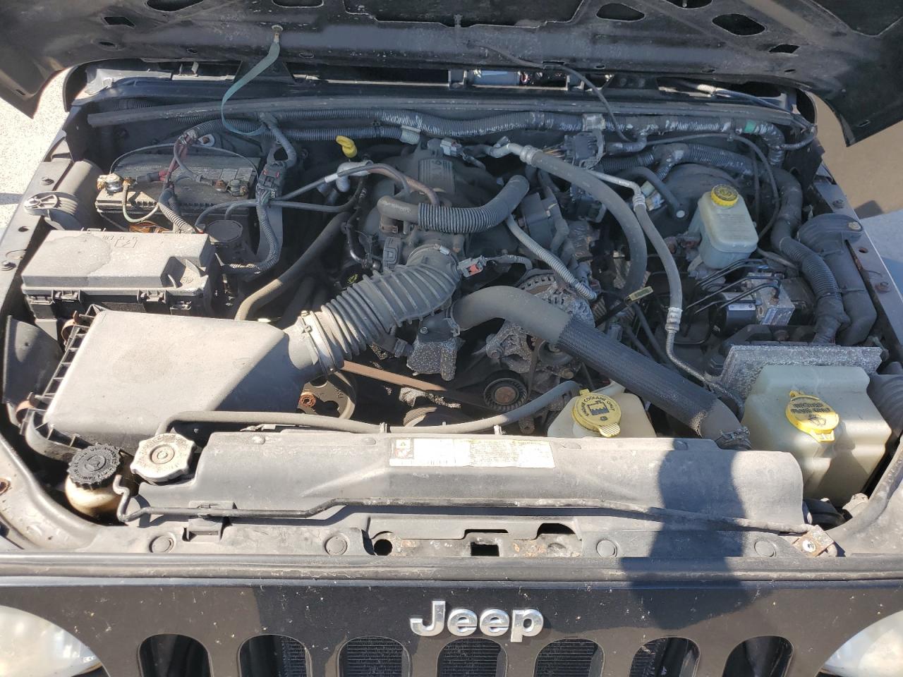 2009 Jeep Wrangler X VIN: 1J4FA24109L716537 Lot: 81878135