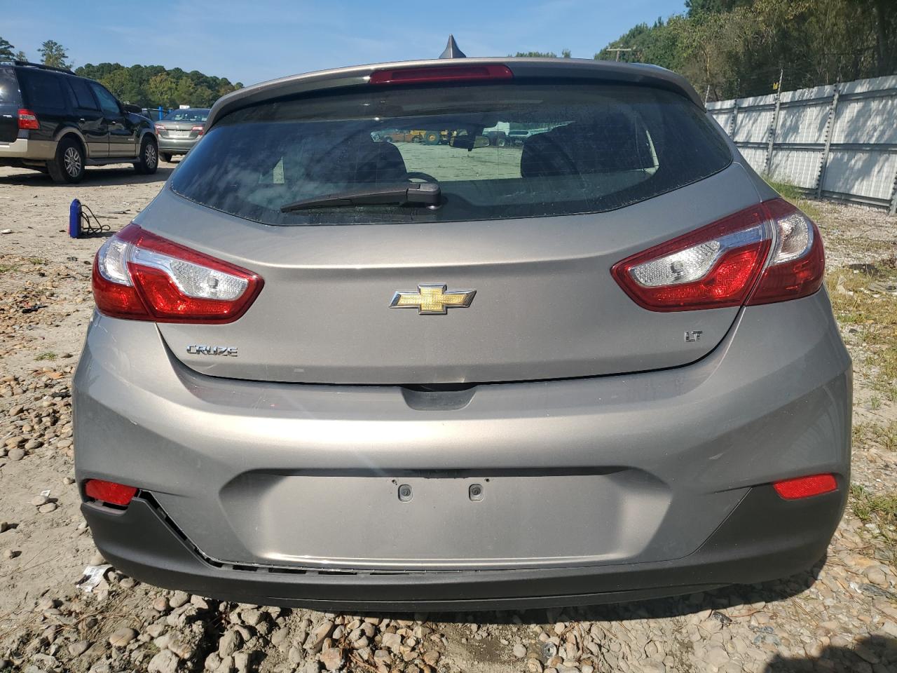 2017 Chevrolet Cruze Lt VIN: 3G1BE6SM2HS545885 Lot: 81617375