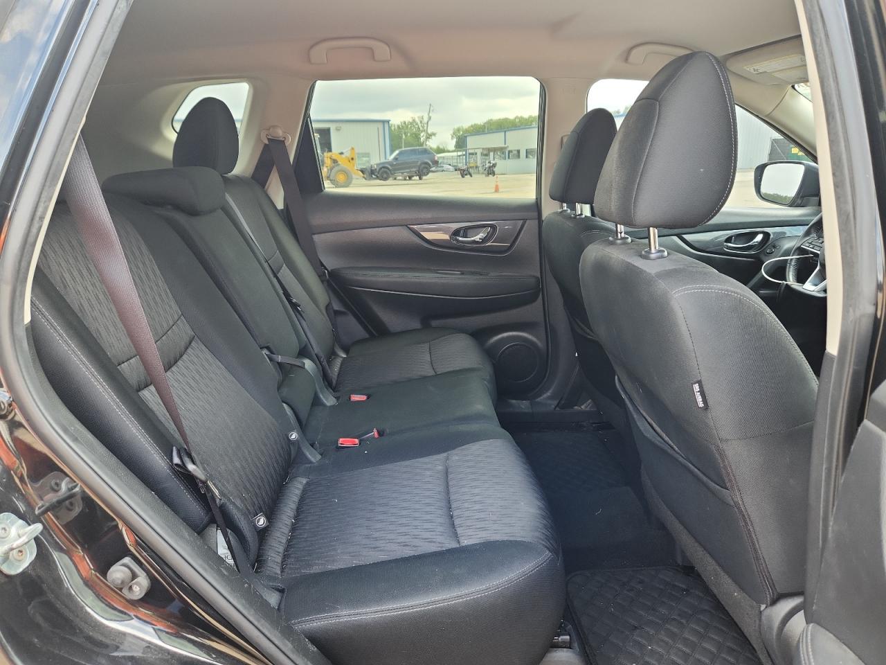 2019 Nissan Rogue S VIN: KNMAT2MT3KP504869 Lot: 81453095