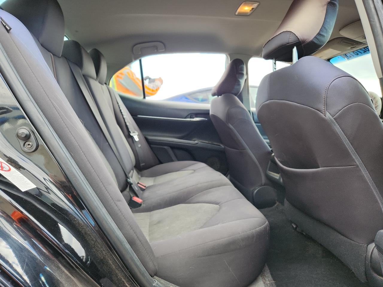 2018 Toyota Camry L VIN: 4T1B11HK9JU567072 Lot: 84627815