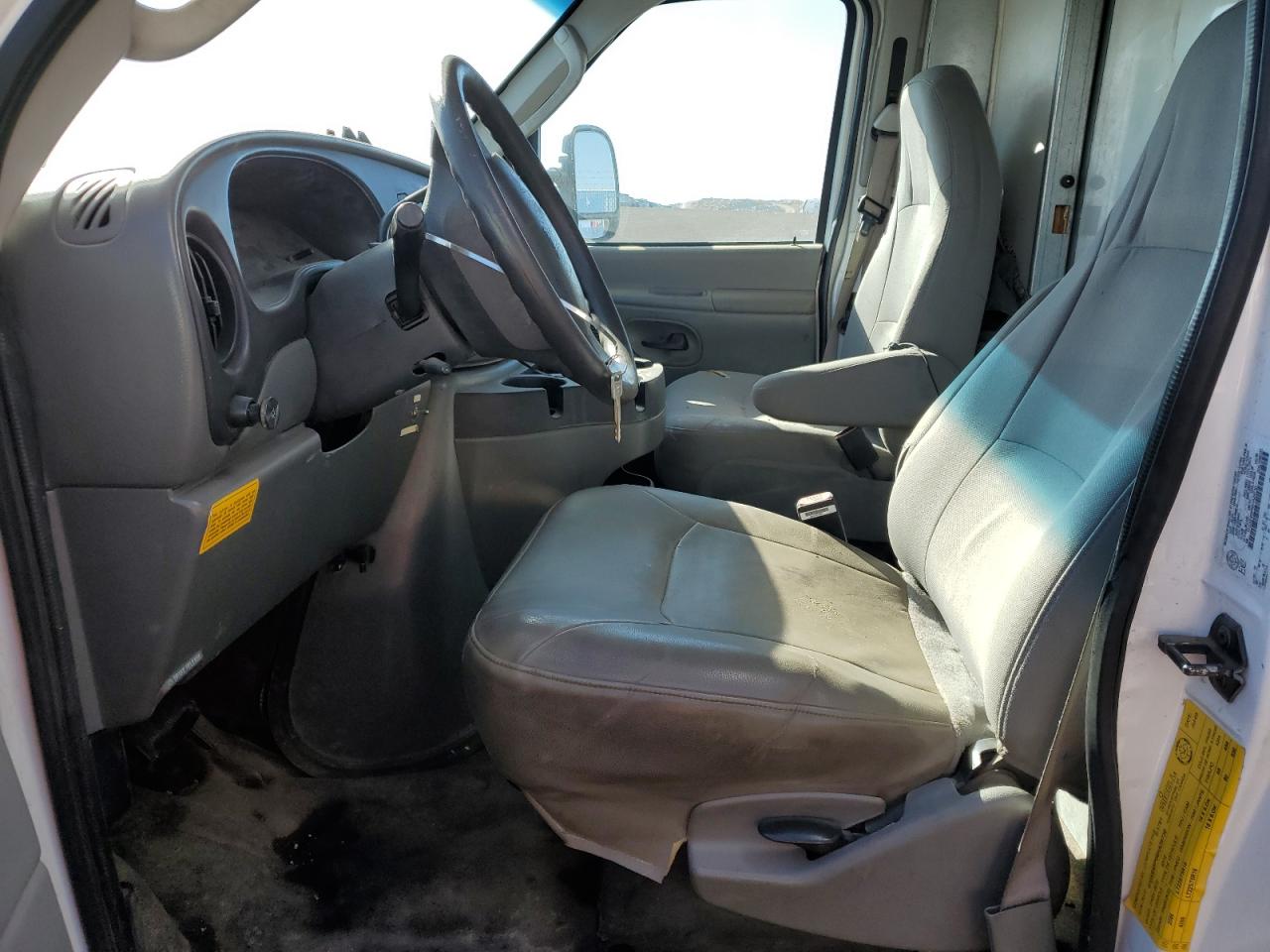 2006 Ford Econoline E450 Super Duty Cutaway Van VIN: 1FDXE45P06HA29730 Lot: 83756105