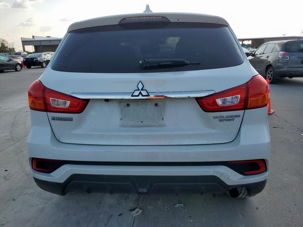 2019 Mitsubishi Outlander Sport Es VIN: JA4AP3AU4KU036072 Lot: 81000085