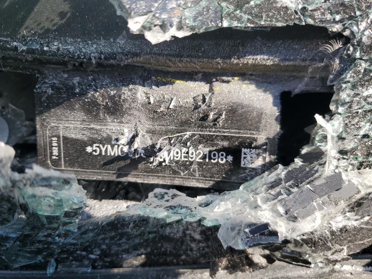 2021 BMW X6 M VIN: 5YMCY0C09M9E92198 Lot: 81403795