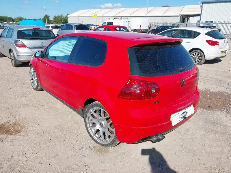 2005 VOLKSWAGEN GOLF GTI 