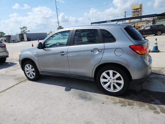  MITSUBISHI OUTLANDER 2015 Srebrny