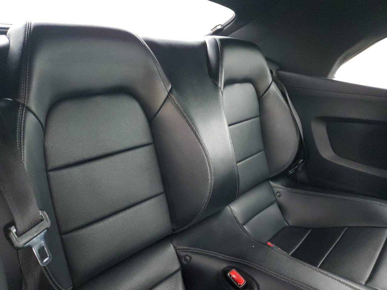 2015 Ford Mustang VIN: 1FATP8UH6F5422847 Lot: 81822305