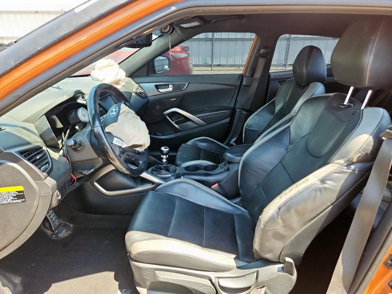 2016 Hyundai Veloster Turbo VIN: KMHTC6AE9GU282557 Lot: 71549225