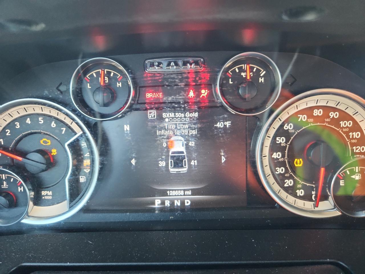 2019 Ram 1500 Classic Slt VIN: 1C6RR6TT9KS731823 Lot: 82096775