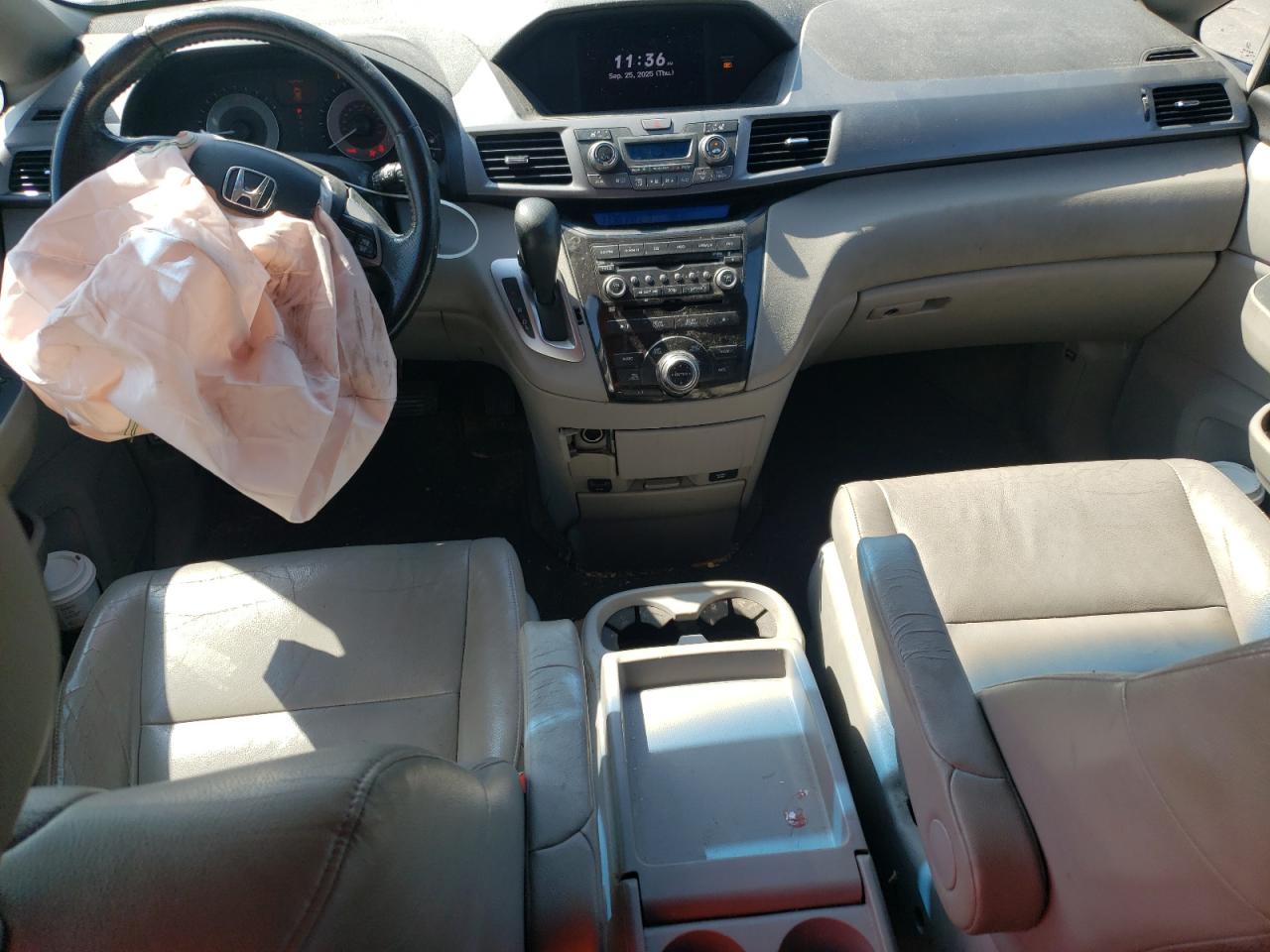 2012 Honda Odyssey Touring VIN: 5FNRL5H92CB009738 Lot: 83829385