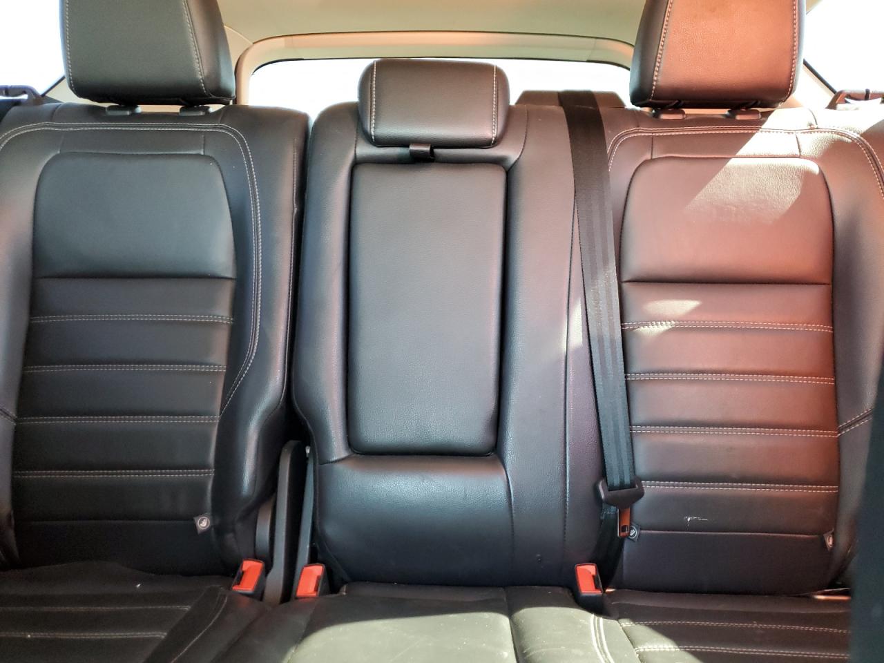 2018 Ford Escape Sel VIN: 1FMCU0HD8JUD15868 Lot: 82101605