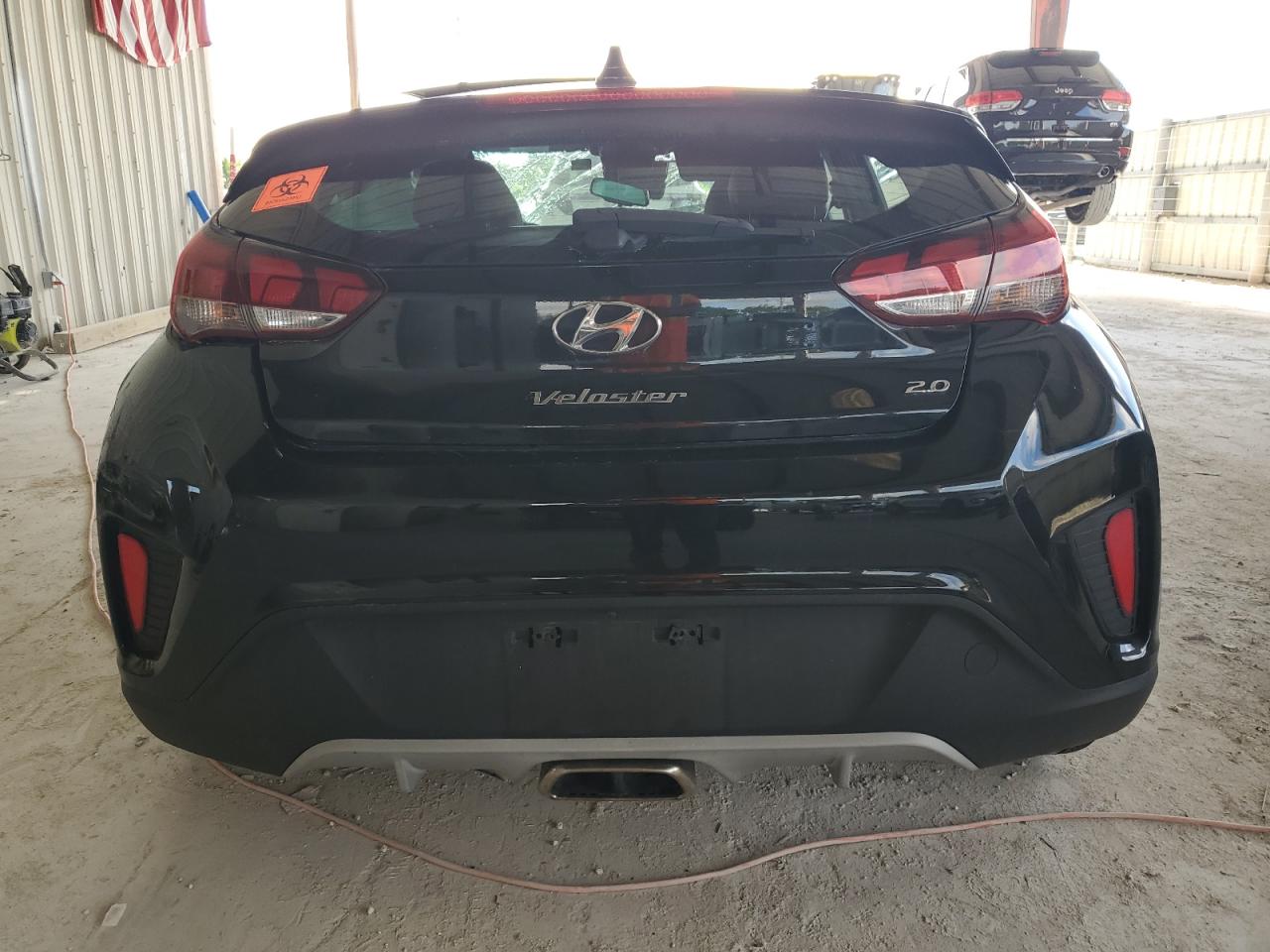 2020 Hyundai Veloster Base VIN: KMHTG6AF1LU029613 Lot: 85203355