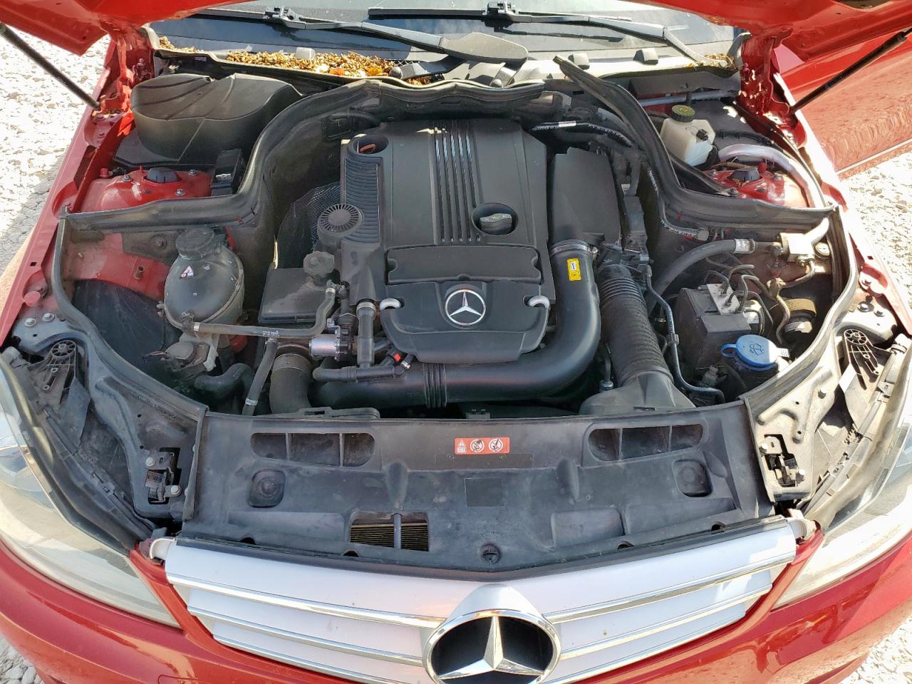 2013 Mercedes-Benz C 250 VIN: WDDGF4HB1DR245570 Lot: 84709355