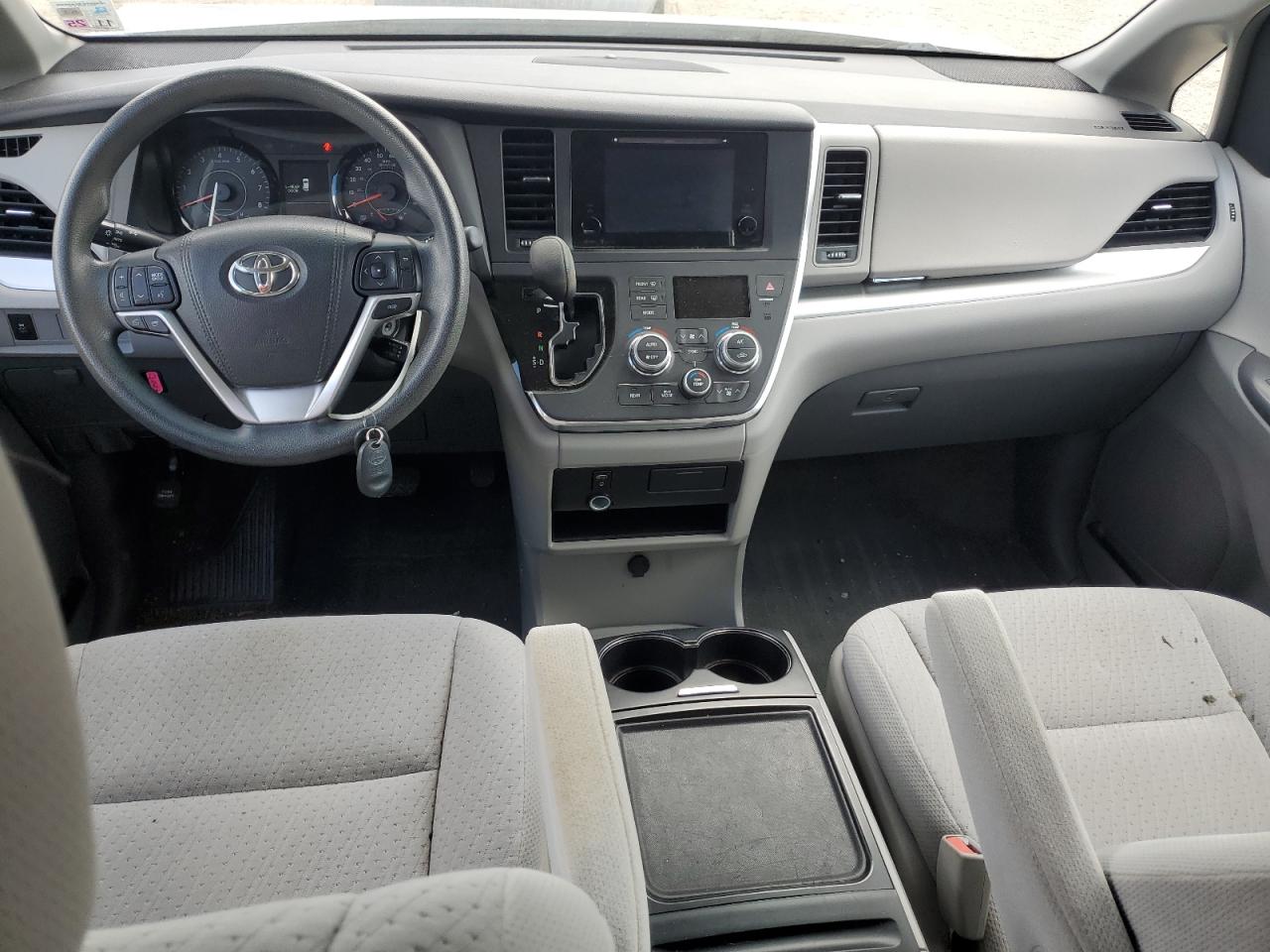 2015 Toyota Sienna Le VIN: 5TDKK3DC1FS539256 Lot: 84383585