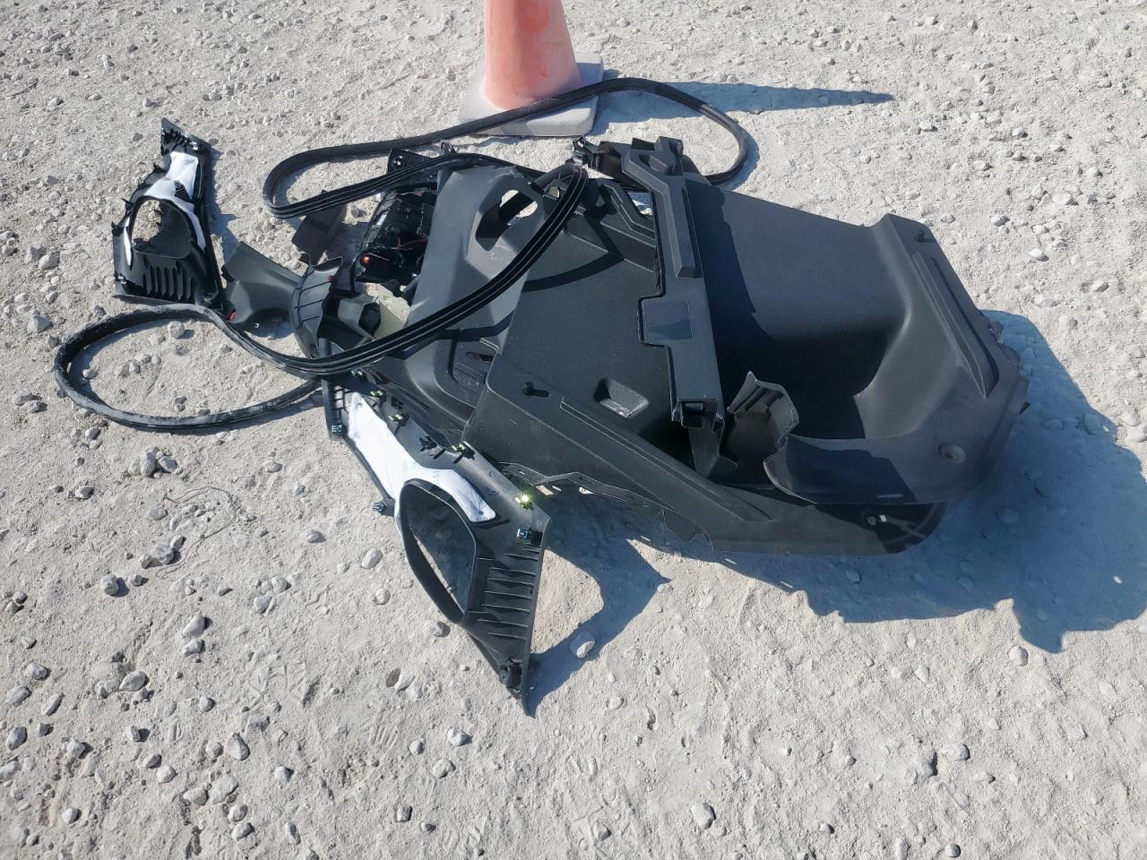 2025 Chevrolet Trax 2Rs VIN: KL77LJEP5SC173562 Lot: 71838295