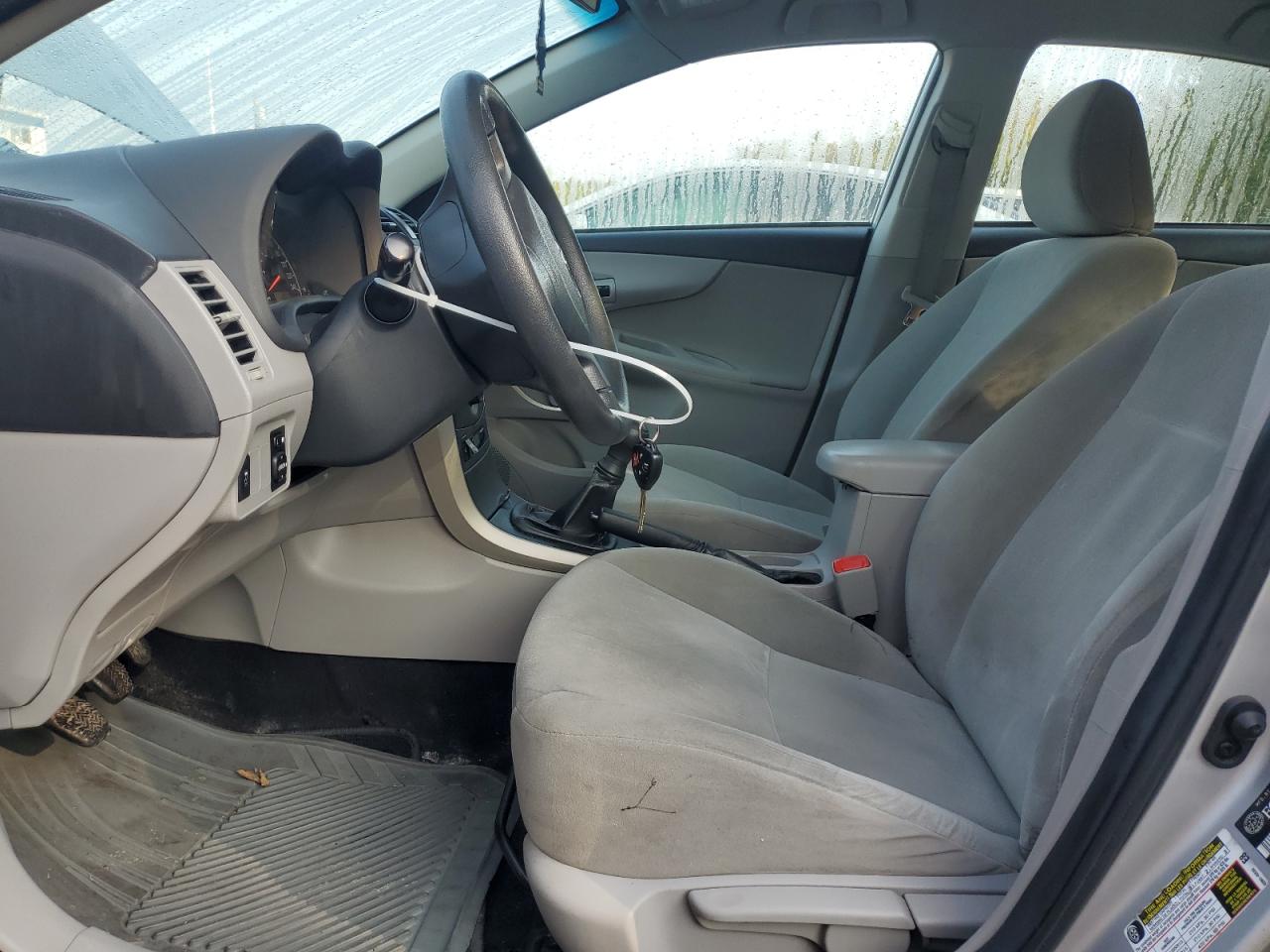 2011 Toyota Corolla Base VIN: 2T1BU4EE2BC744376 Lot: 81732235