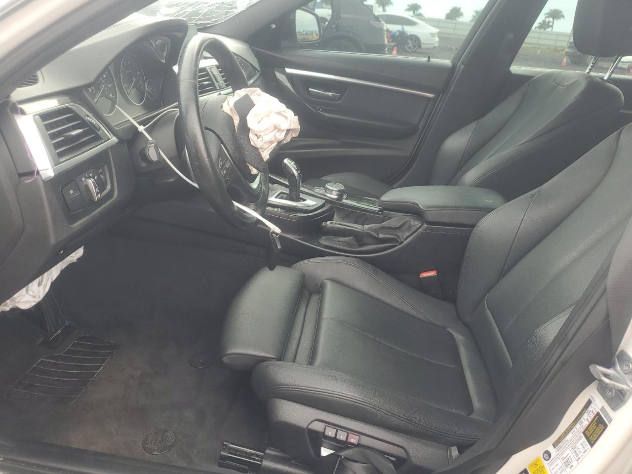 2018 BMW 330 Xi VIN: WBA8D9C51JEM31600 Lot: 81068345