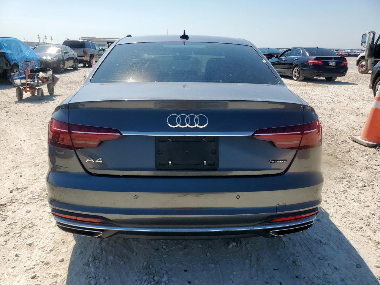 2022 Audi A4 Premium Plus 45 VIN: WAUEAAF48NN015159 Lot: 70542865
