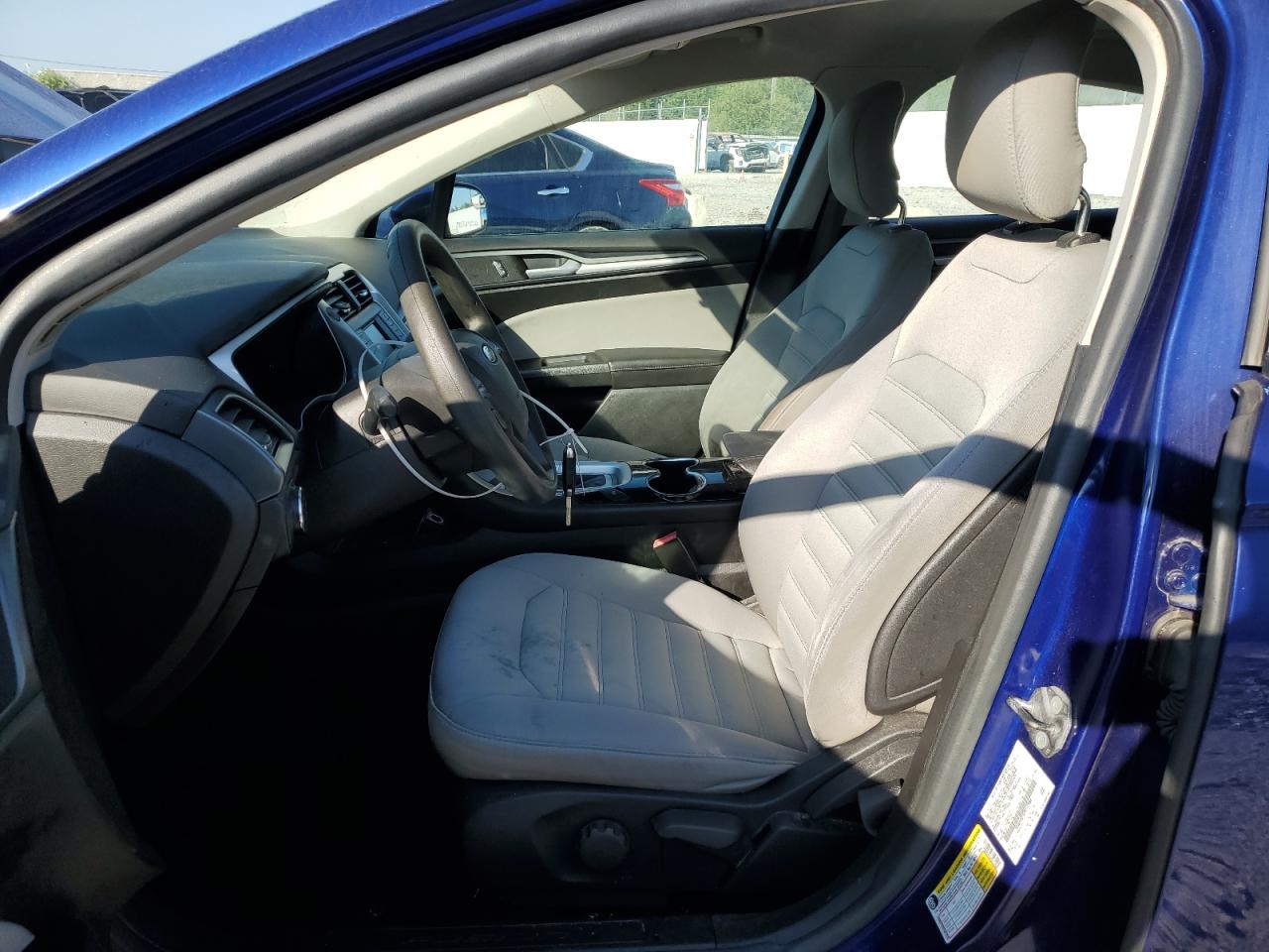 2015 Ford Fusion S VIN: 3FA6P0G75FR117984 Lot: 84388105