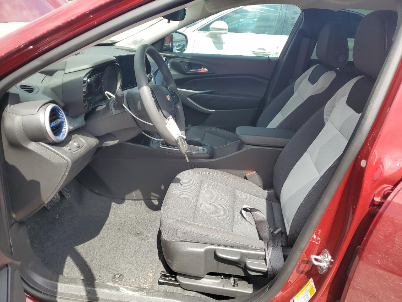 2025 Chevrolet Trax Ls VIN: KL77LFEP1SC289919 Lot: 80190275